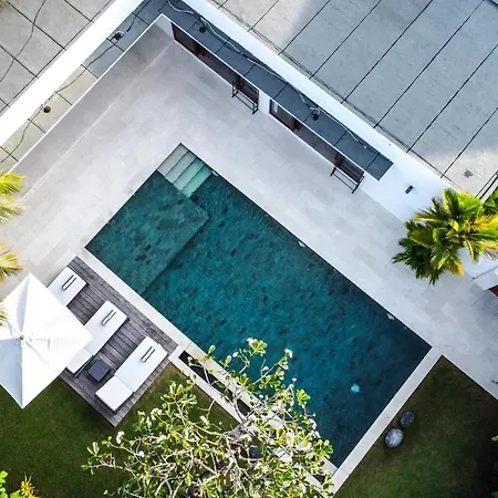 Villa Leaf By Balisuperhost